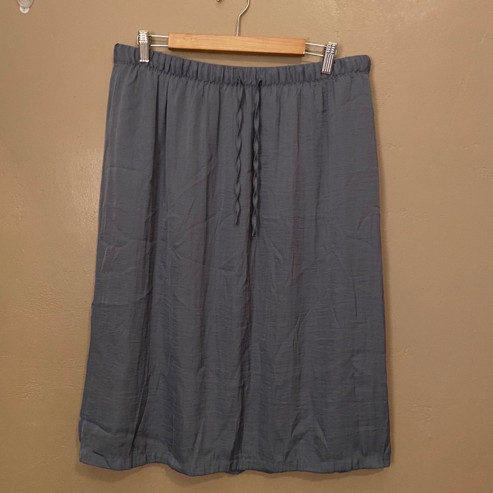 Gap silver/blue midi skirt, gently used L/XL